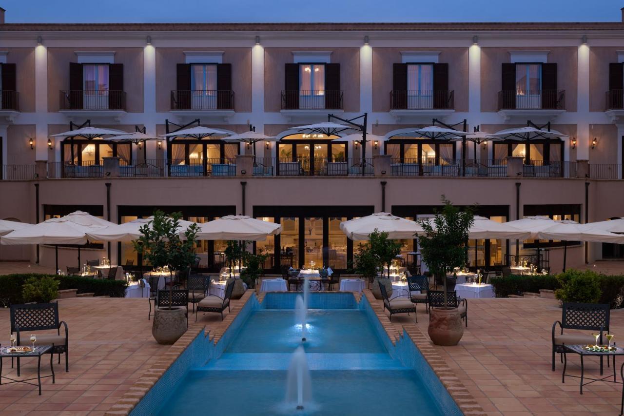 Almar Giardino Di Costanza Resort & Spa Мадзара-дель-Валло Екстер'єр фото